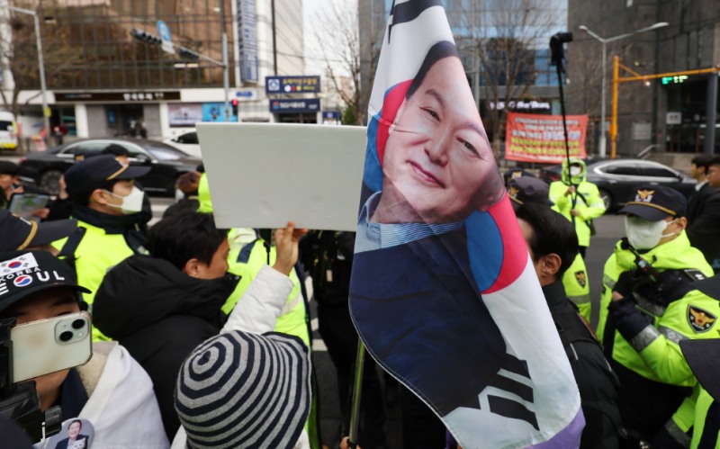 윤석열 응원하는 지지자(사진=연합뉴스)