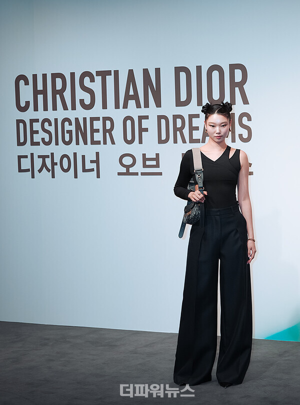 배윤영,포토월행사