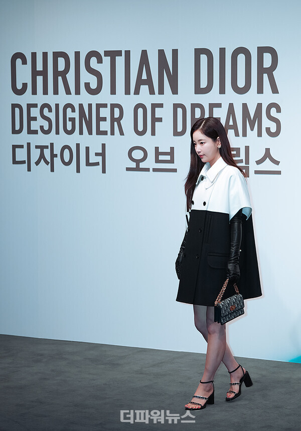 기은세,포토월행사