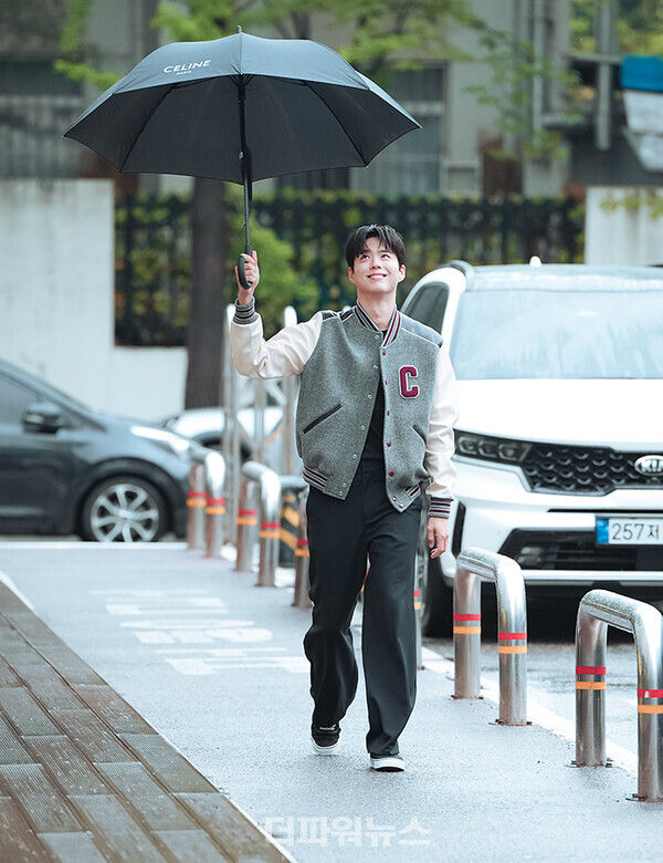 박보검,KBS‘박보검의칸타빌레’출근길