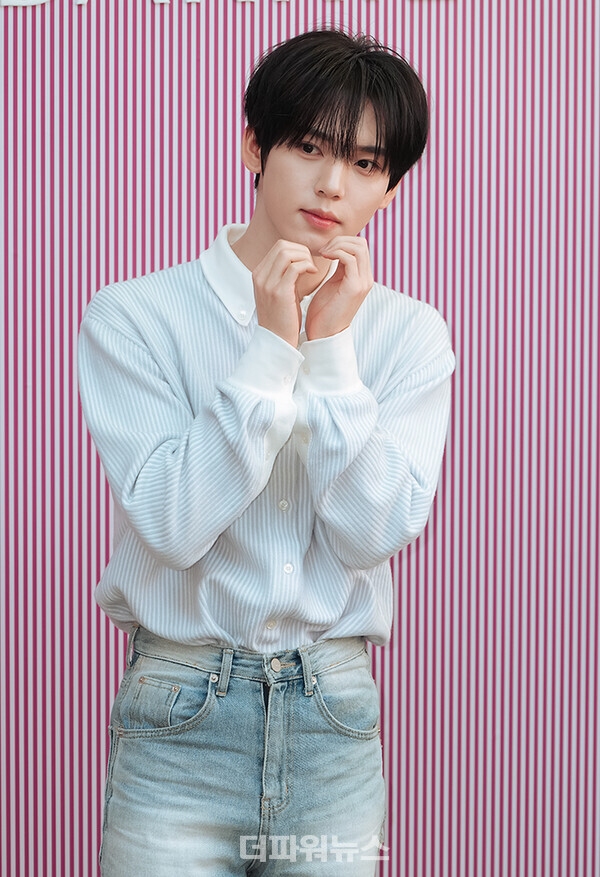 제로베이스원한유진,포토월행사