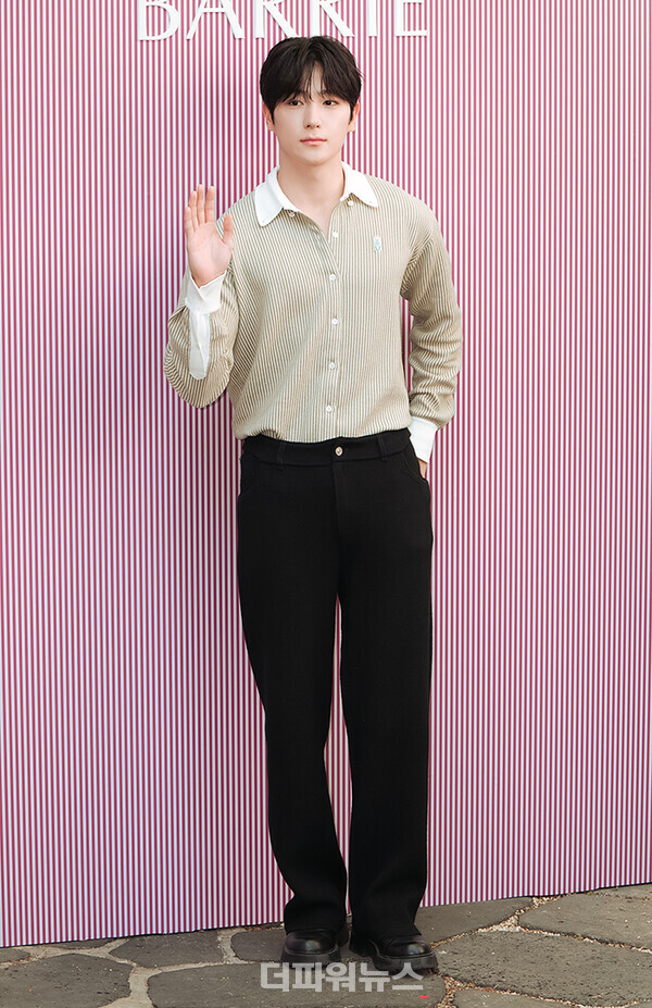 더보이즈현재,포토월행사