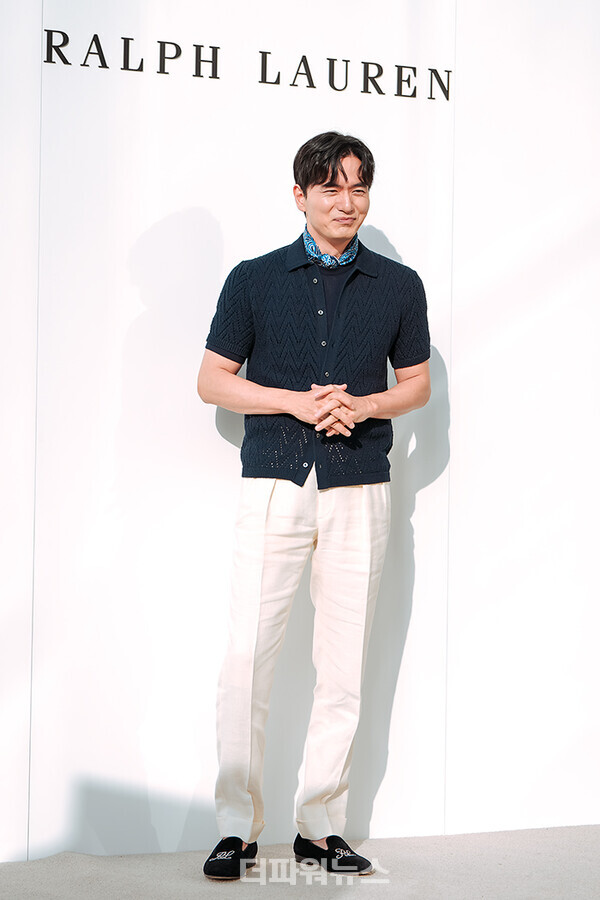 이진욱,포토월행사