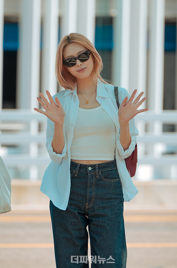 있지유나,인천국제공항출국