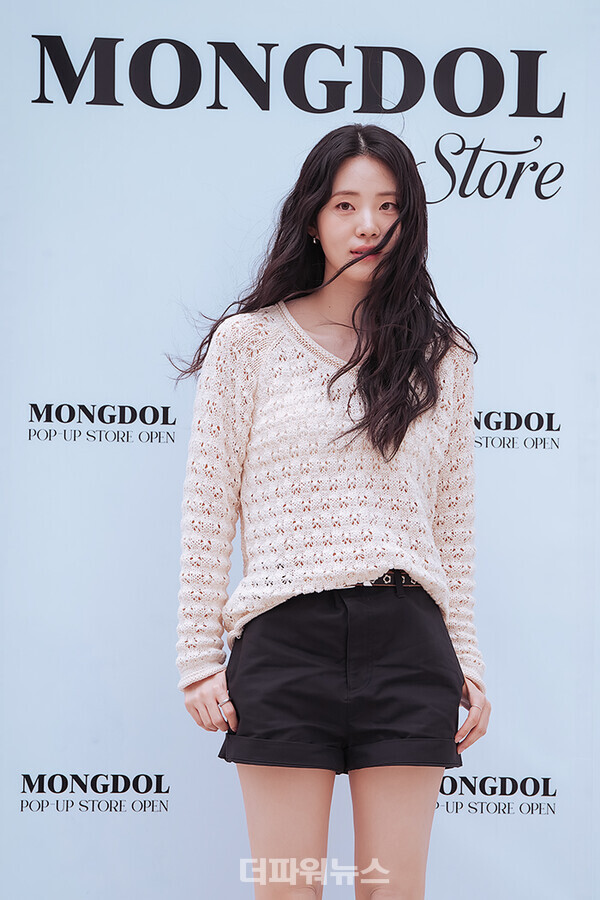 신시아,포토월행사