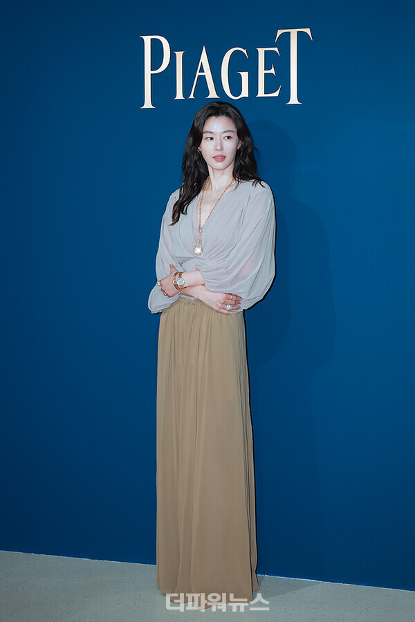 전지현,포토월행사