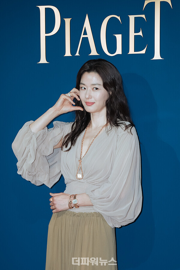 전지현,포토월행사