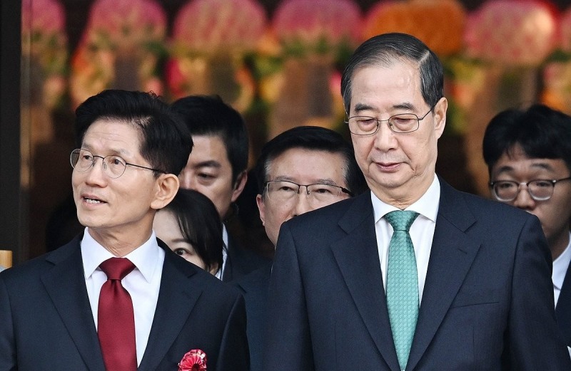 김문수 후보와 한덕수 후보(사진=연합뉴스)