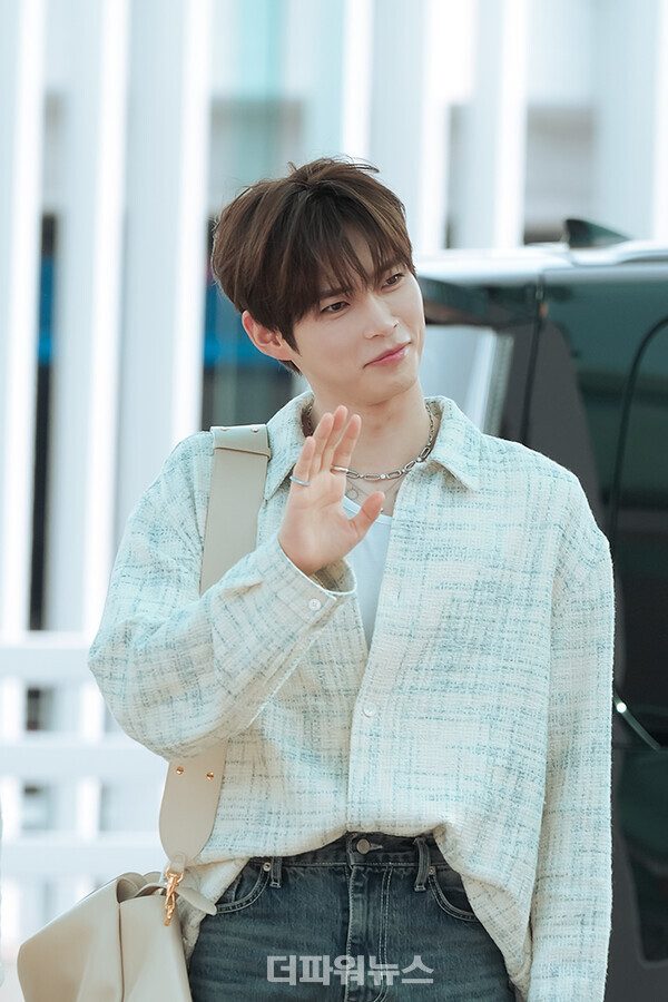 제로베이스원성한빈,인천국제공항출국