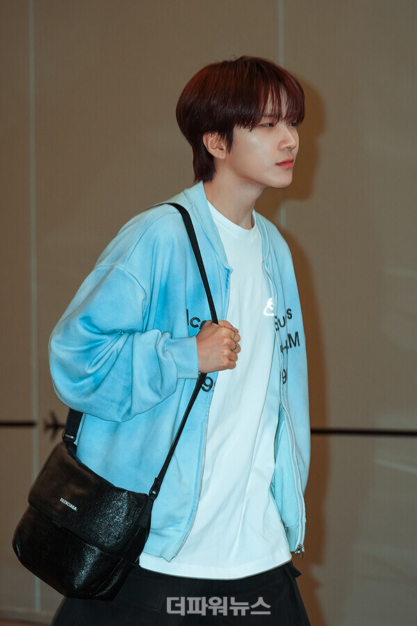 보이넥스트도어운학,김포국제공항출국