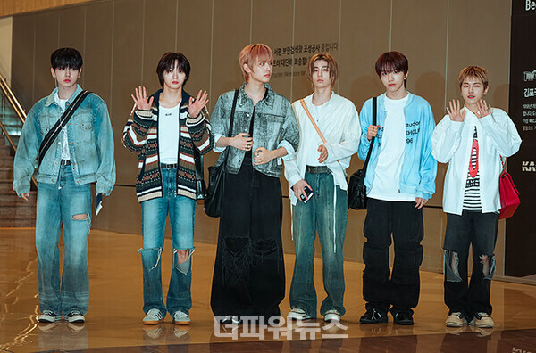 보이넥스트도어,김포국제공항출국