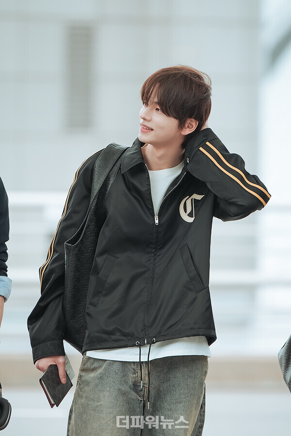 투어스신유,인천국제공항출국