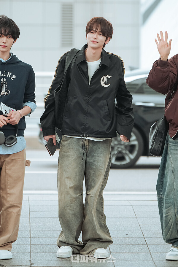 투어스신유,인천국제공항출국