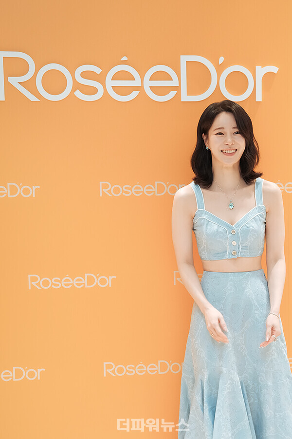 임지연,로제도르매장오픈기념포토월행사