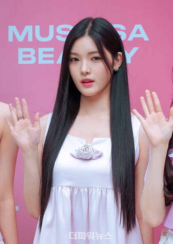 하츠투하츠유하,포토월행사