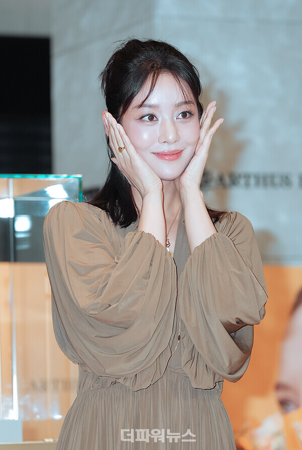 차주영,아르튀스베르트랑팝업포토콜행사