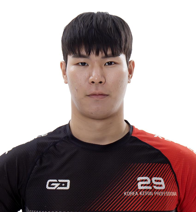 29기 수석 졸업생 박건수(29기, S3, 김포), 선배 기수에 비해 늦었지만 지난 11일 특선급으로 특별승급했다.(사진=국민체육진흥공단)