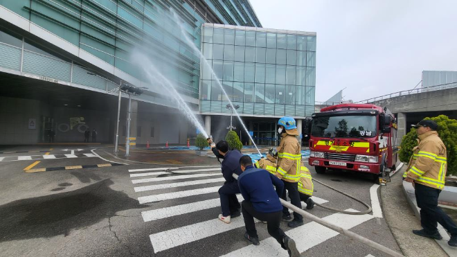 지난 15일 경륜경정총괄본부는 광명소방서 등과 함께 관계기관 합동 소방 훈련을 시행했다.(사진=국민체육진흥공단)