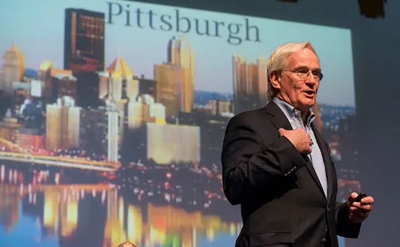 오리역세권 제4테크노밸리의 혁신적 개발을 위해 임명된 명예총괄기획가 톰 머피(Tom Murphy)