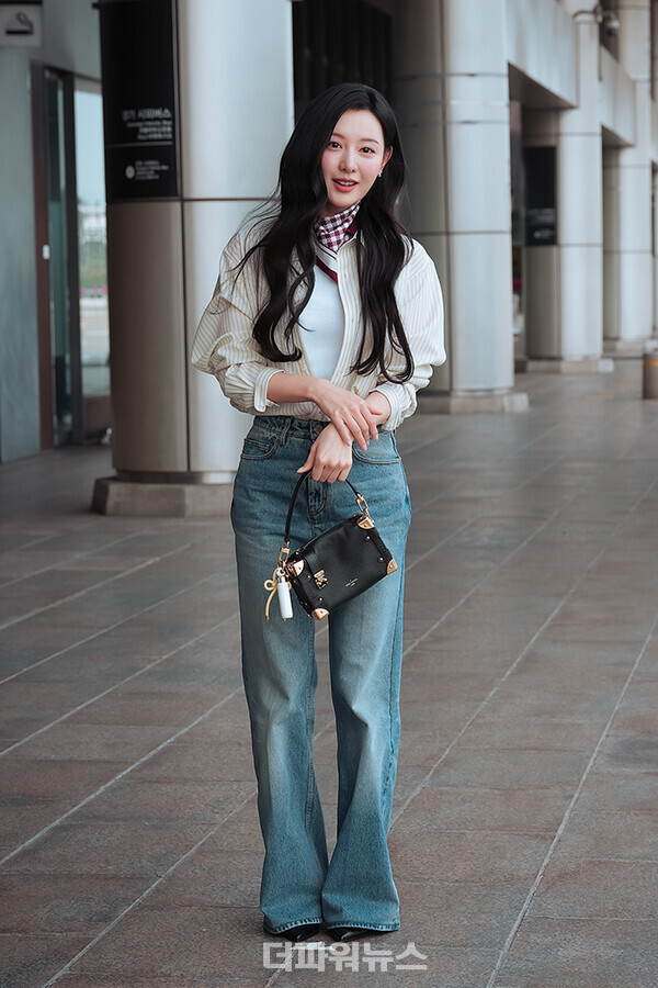 김지원,김포국제공항출국