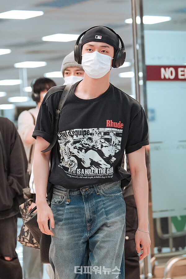 투모로우바이투게더연준,김포국제공항입국