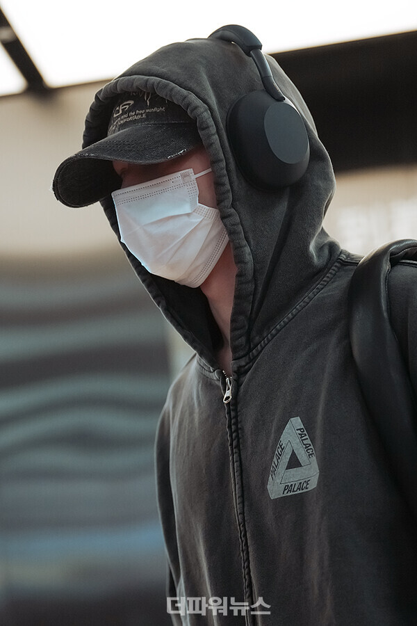 투모로우바이투게더휴닝카이,김포국제공항입국