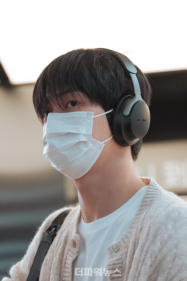 투모로우바이투게더수빈,김포국제공항입국