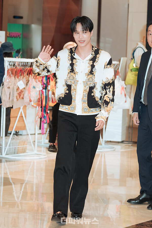 카이,포토월행사