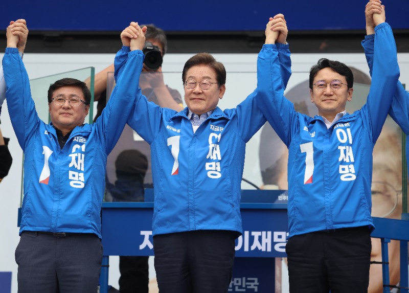 북서울꿈의숲에서 인사하는 이재명 후보(사진=연합뉴스)