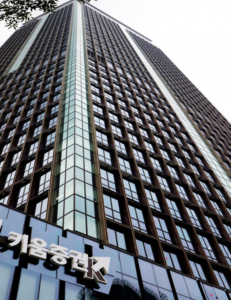 키움증권 ‘호국보훈의 달’ 맞아 군전문자격증 취득 2억원 지원