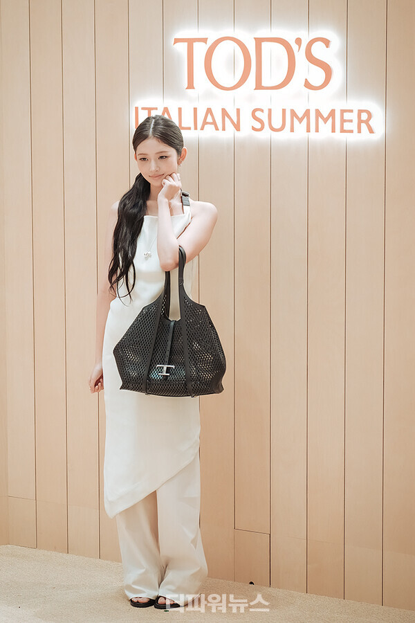 아이브레이,포토월행사