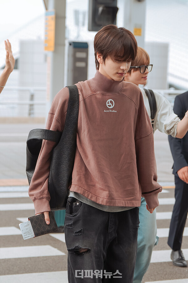 투어스신유,인천국제공항출국