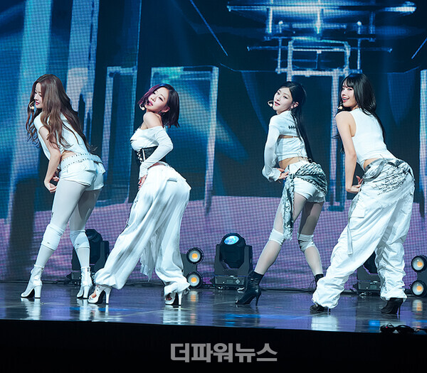 키스오브라이프,4번째미니앨범‘224’(투투포)쇼케이스