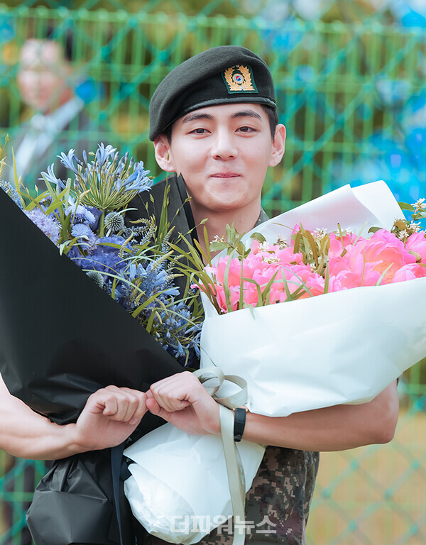 방탄소년단뷔,전역행사