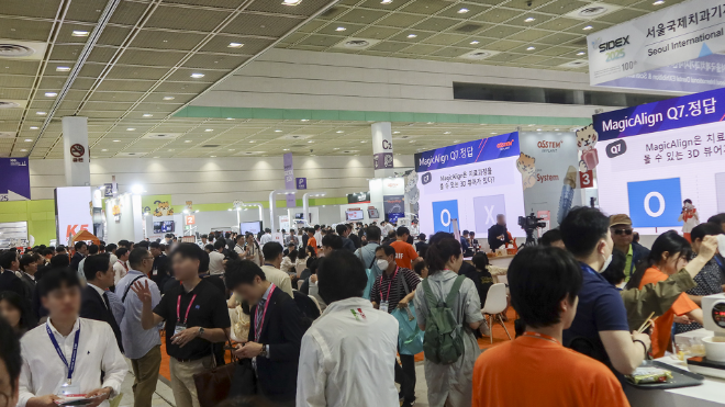 오스템임플란트, 국내 최대 치과 기자재 전시회 SIDEX 2025 성료