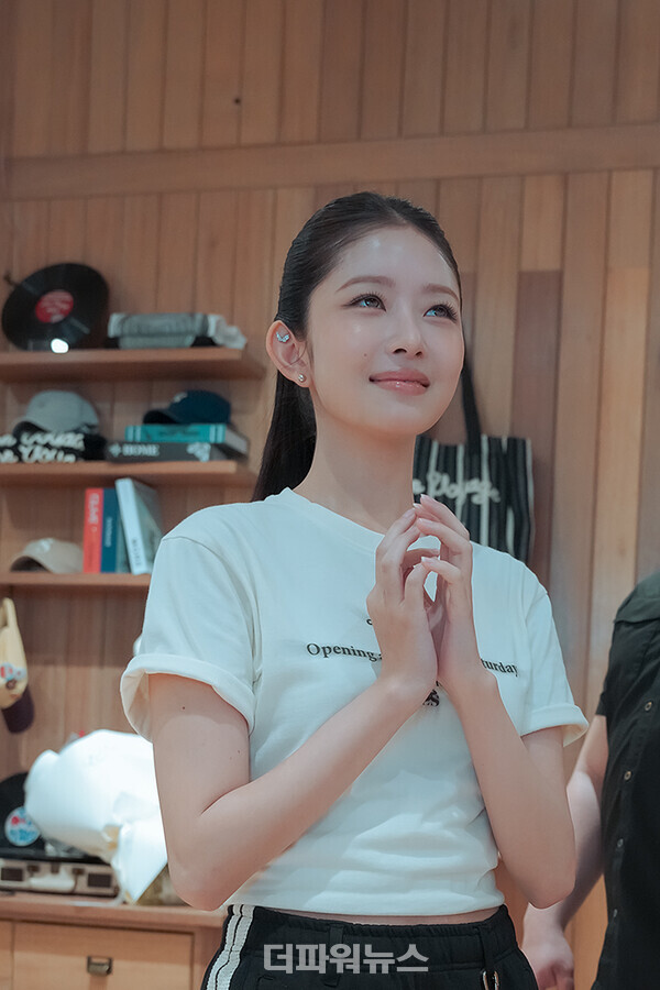 아이브레이,포토월행사