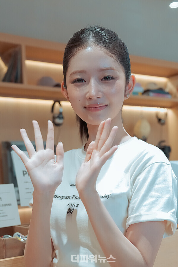 아이브레이,포토월행사