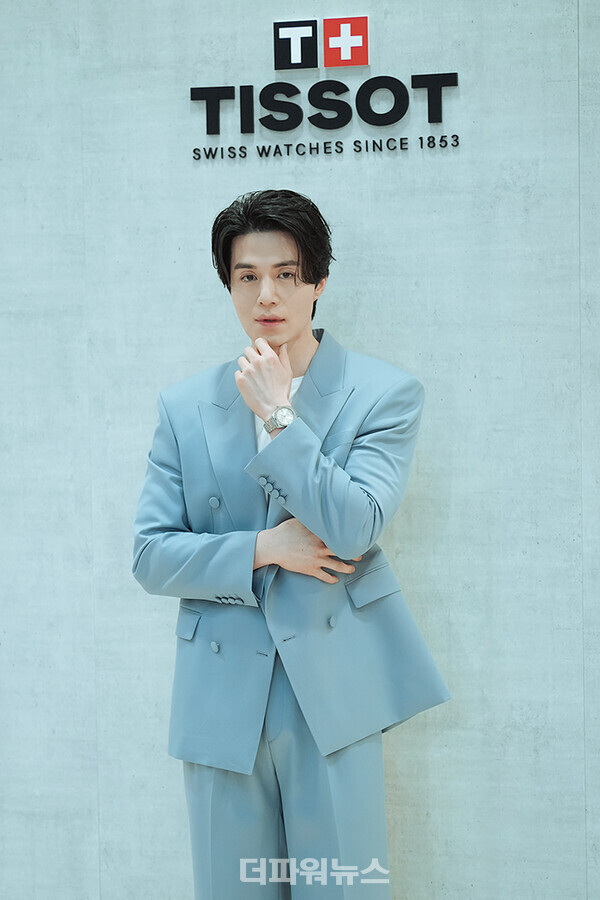 이동욱,포토월행사