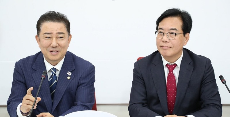 여야 원내대표(사진=연합뉴스)