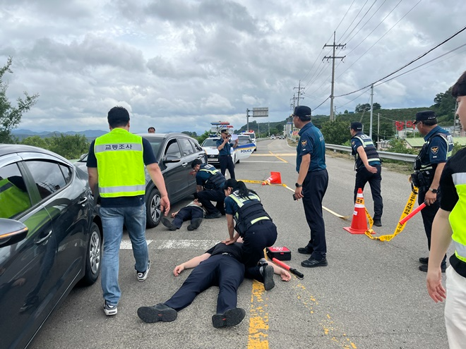 대형교통사고 가정 합동훈련.(사진제공=창원서부경찰서)