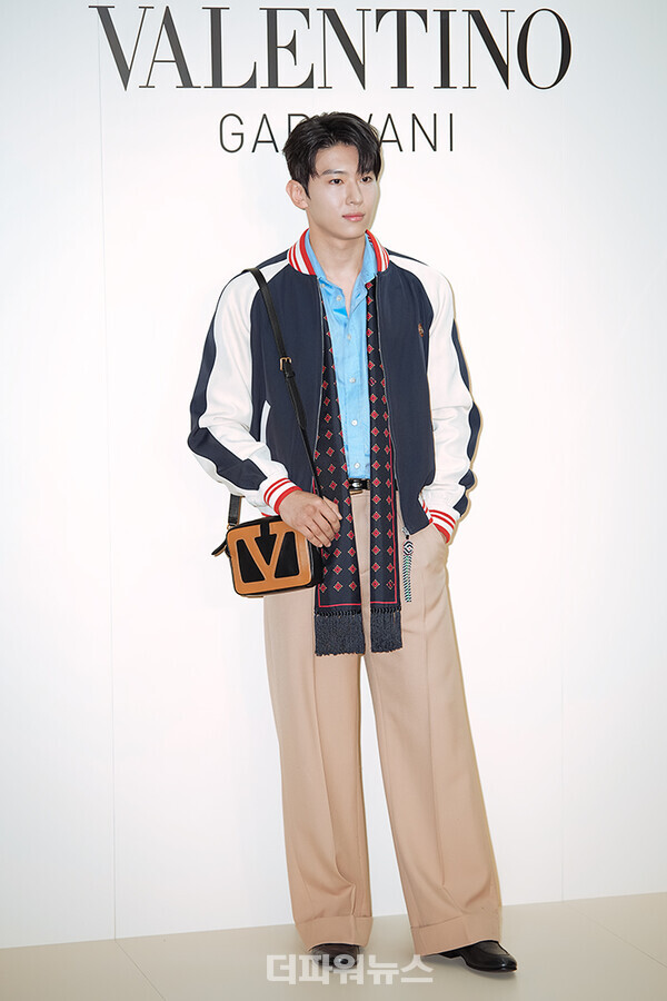 덱스,포토월행사