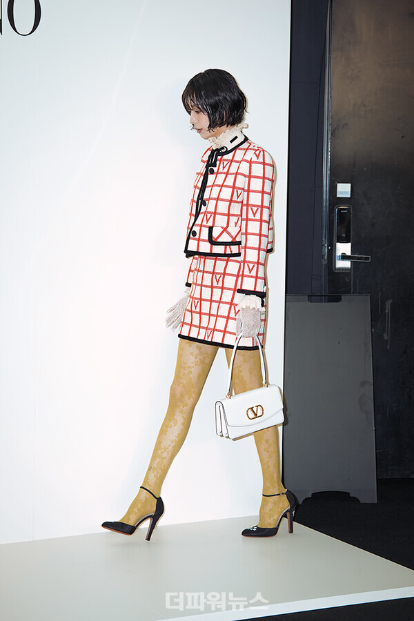 나나,포토월행사