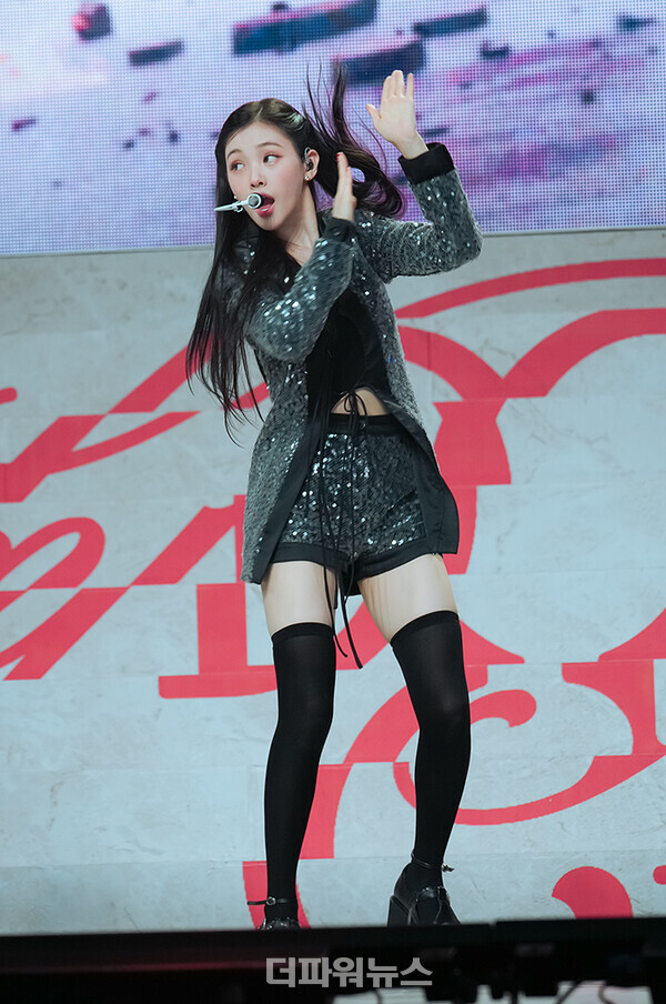 베이비돈크라이이현,싱글‘FGirl(에프걸)’발매기념쇼케이스