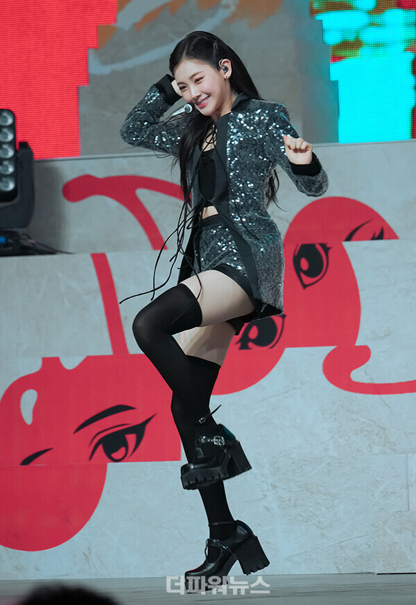 베이비돈크라이이현,싱글‘FGirl(에프걸)’발매기념쇼케이스