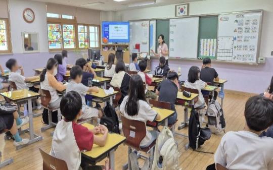 강동구 아동권리교육 현장 사진
