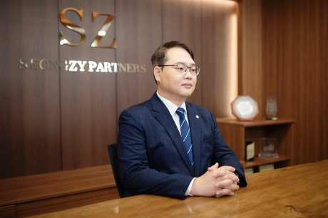 사진 내용 : 김의택 변호사