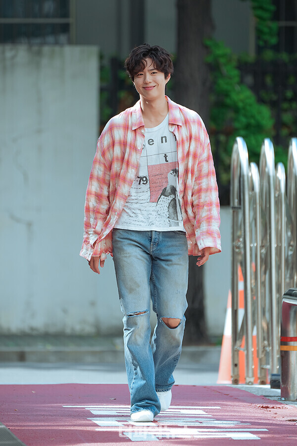 박보검,KBS‘박보검의칸타빌레’출근길