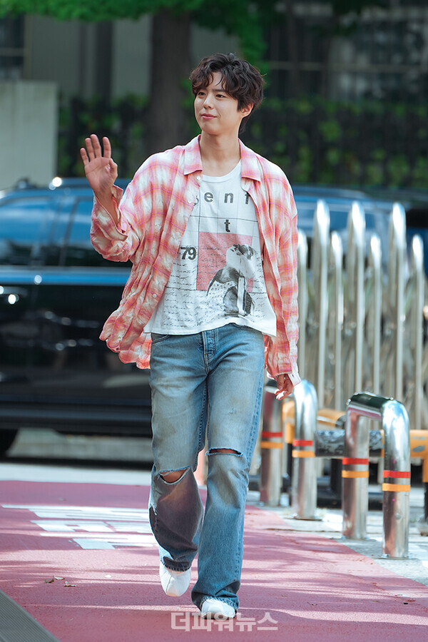 박보검,KBS‘박보검의칸타빌레’출근길