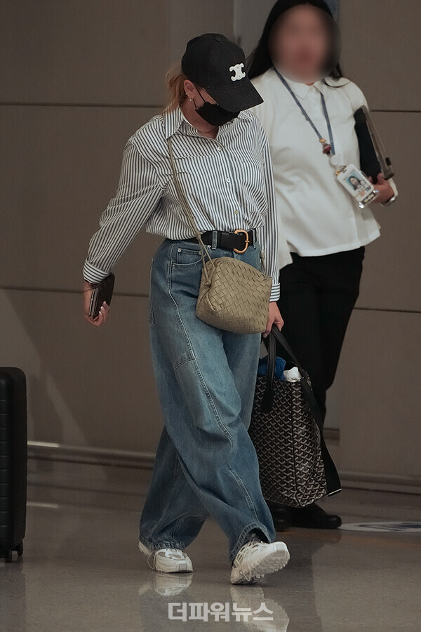 스칼릿조핸슨,인천국제공항출국