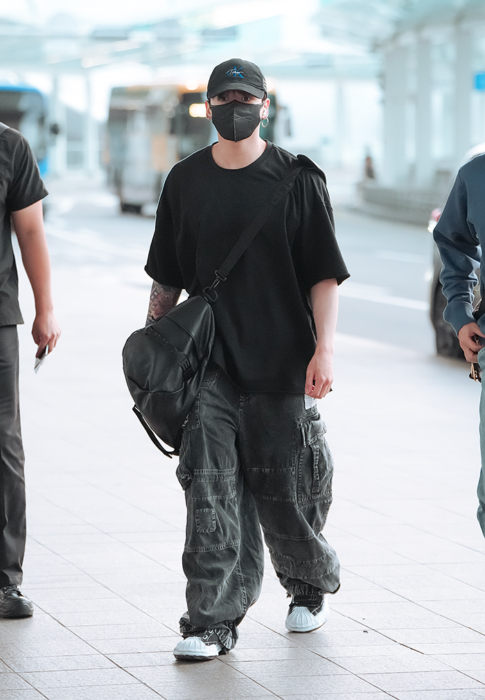 방탄소년단 정국, 인천국제공항 출국